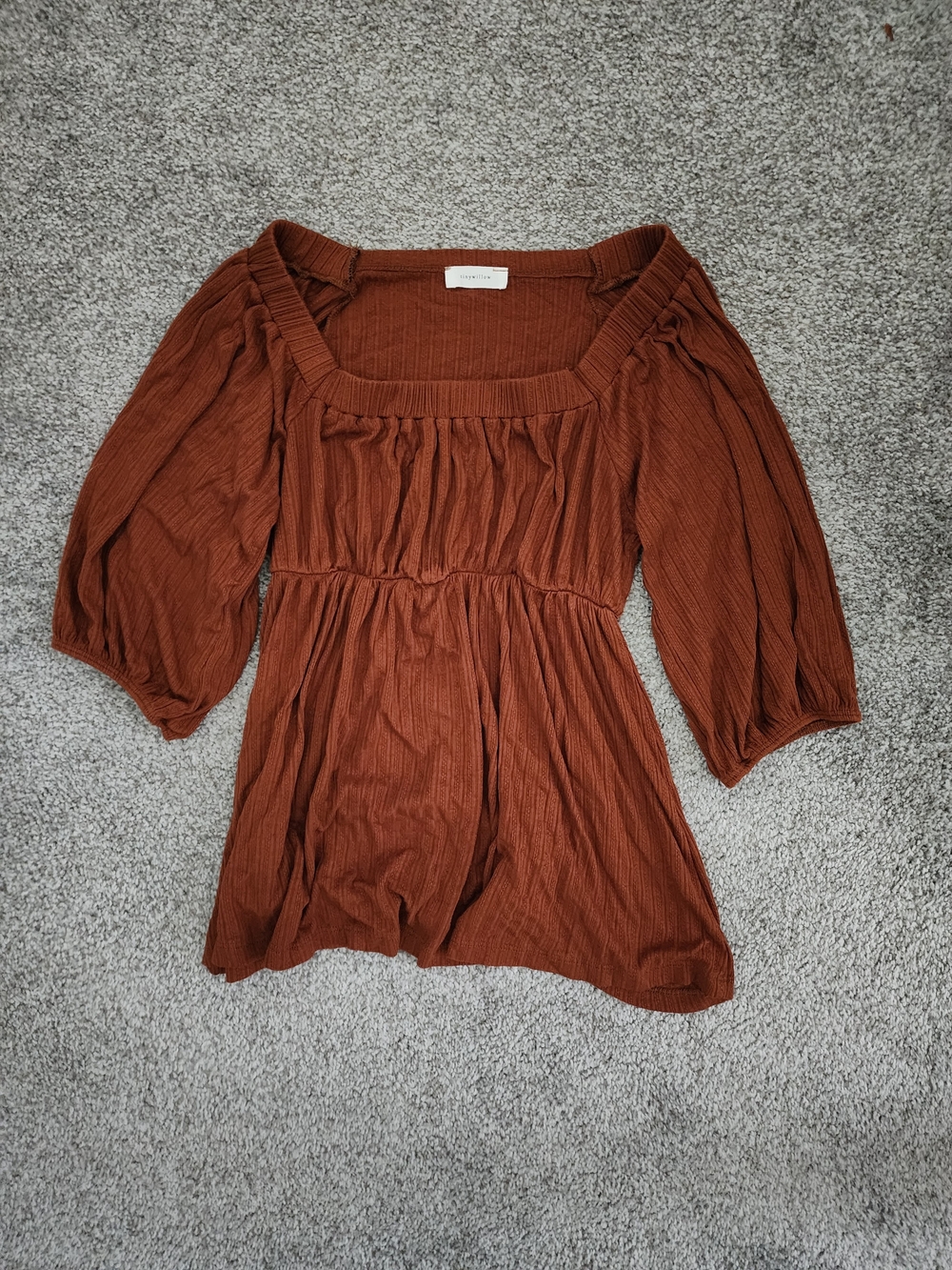 Boutique Women’s Rust Square-Neck Peasant Top